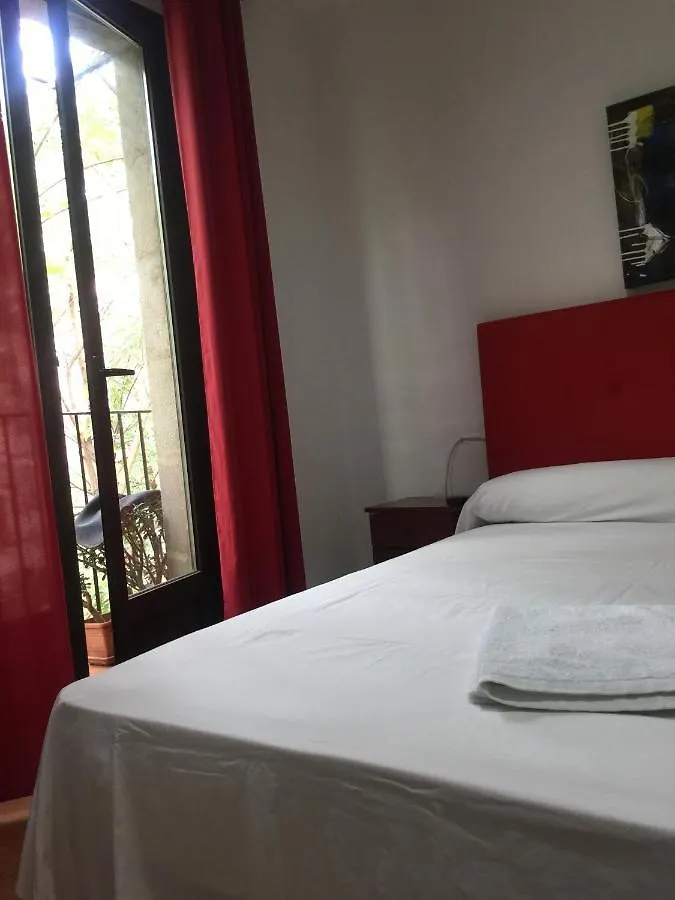 Pension Teruel Barcellona Affittacamere