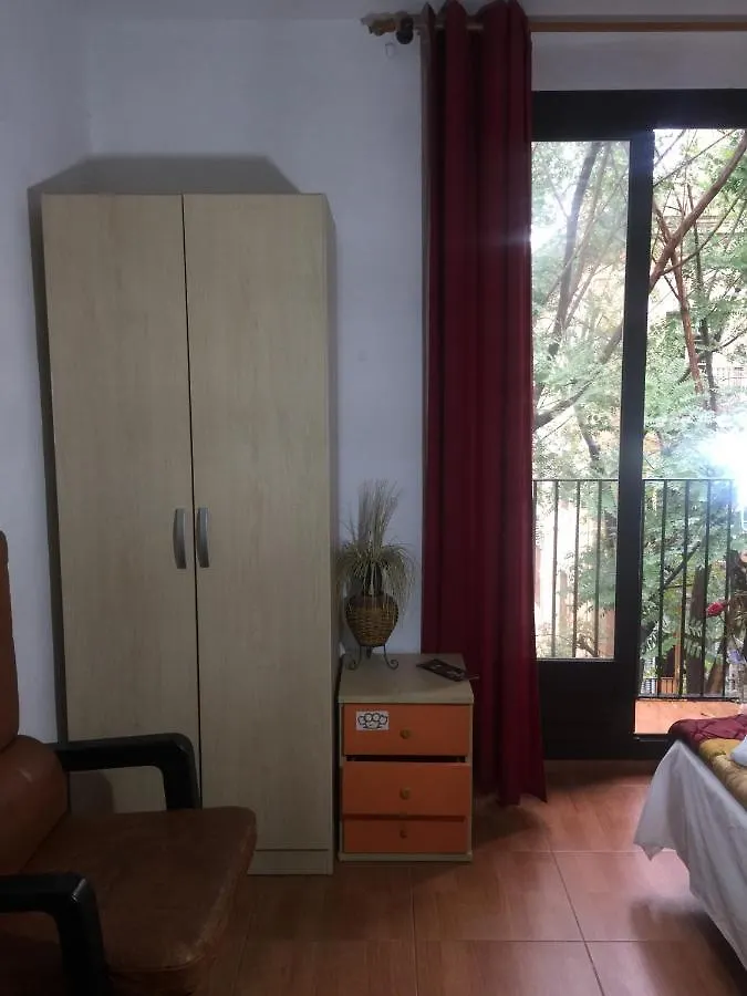 Pension Teruel Barcellona 0*,
